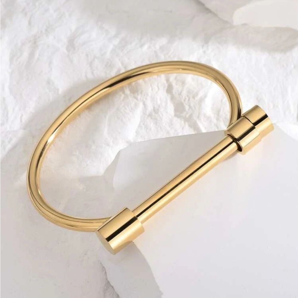 Bar Bracelet